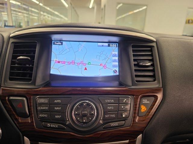 Nissan Pathfinder 4x4 Platinum 2018