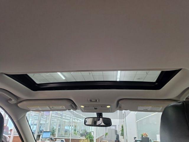 Nissan Pathfinder 4x4 Platinum 2018