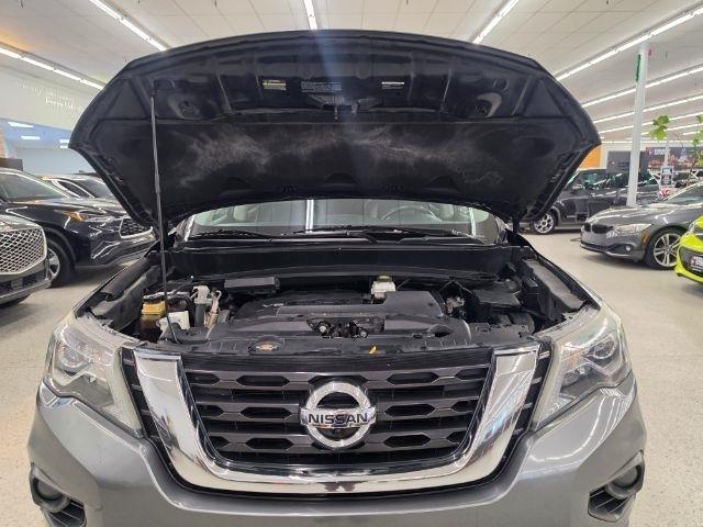 Nissan Pathfinder 4x4 Platinum 2018
