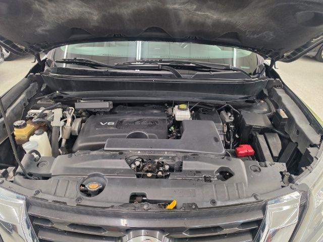 Nissan Pathfinder 4x4 Platinum 2018