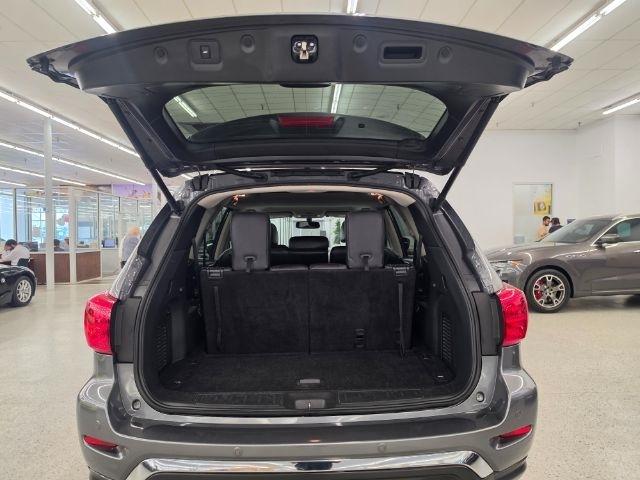 Nissan Pathfinder 4x4 Platinum 2018