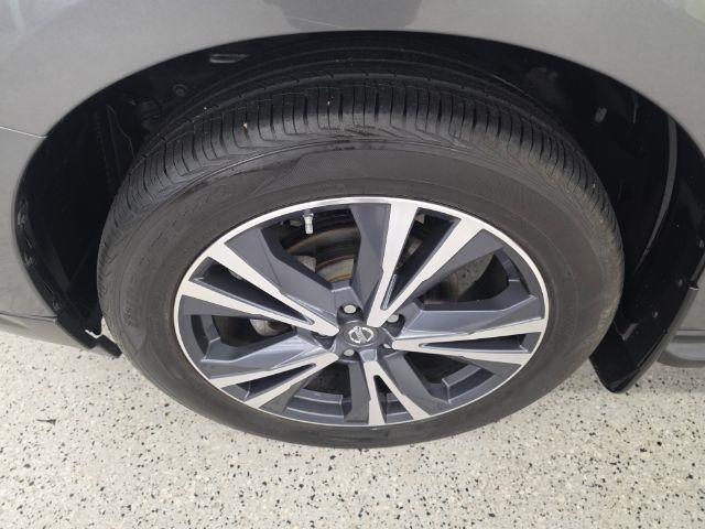 Nissan Pathfinder 4x4 Platinum 2018