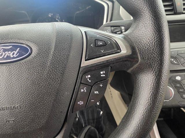 Ford Fusion Hybrid SE FWD 2018