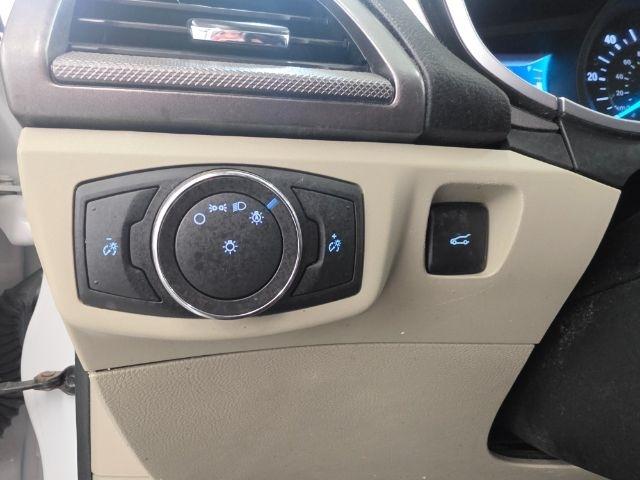 Ford Fusion Hybrid SE FWD 2018