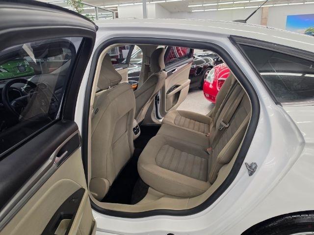 Ford Fusion Hybrid SE FWD 2018