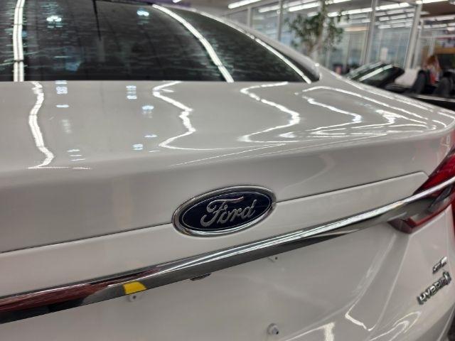 Ford Fusion Hybrid SE FWD 2018