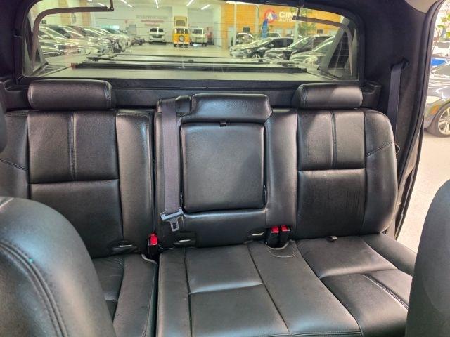Chevrolet Avalanche 4WD Crew Cab LT 2012