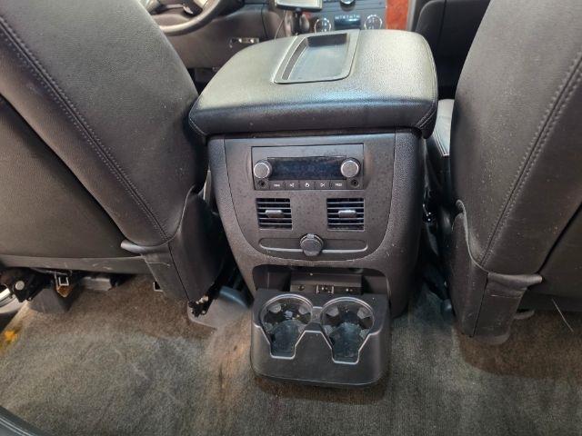 Chevrolet Avalanche 4WD Crew Cab LT 2012