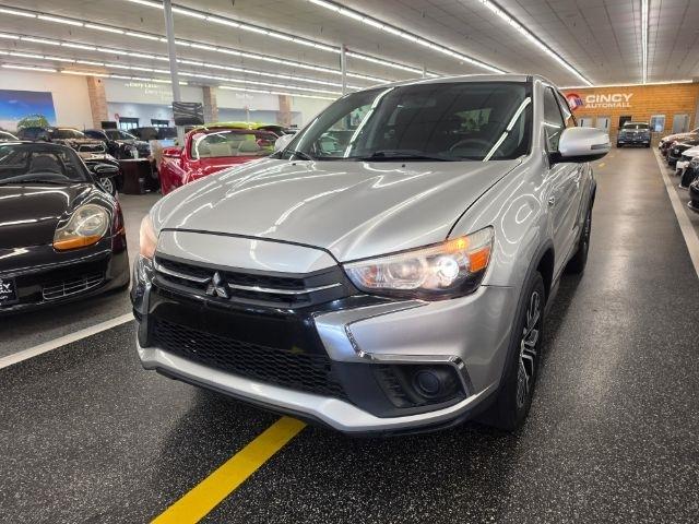 Mitsubishi Outlander Sport ES 2.0 CVT 2019