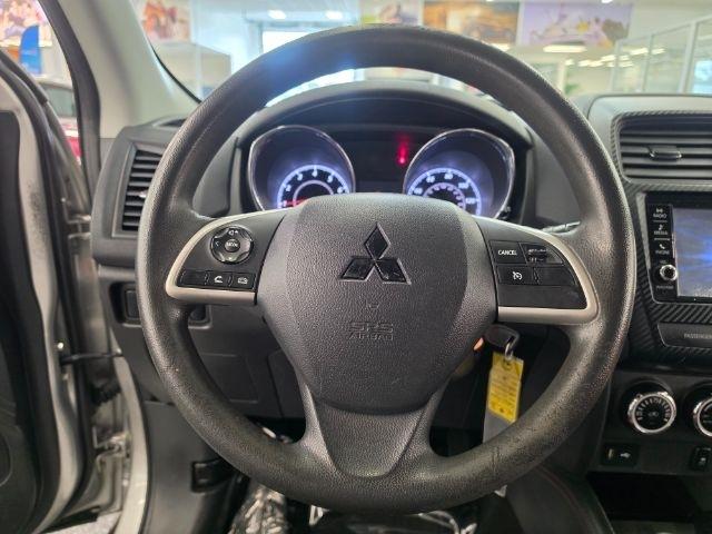Mitsubishi Outlander Sport ES 2.0 CVT 2019