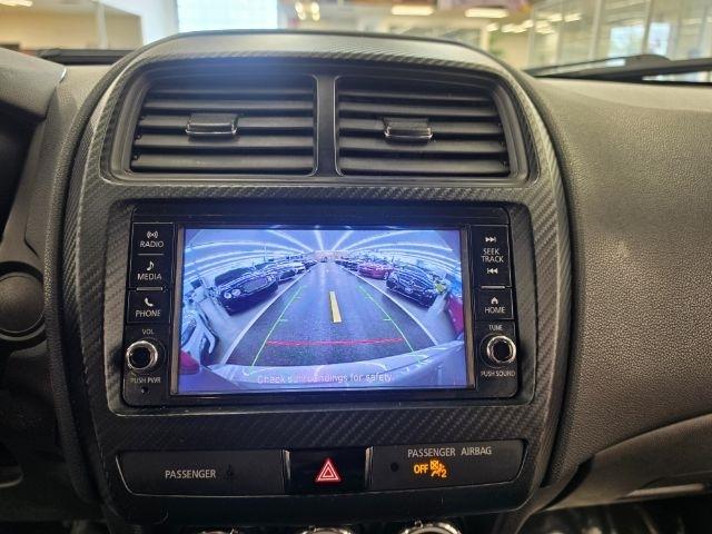 Mitsubishi Outlander Sport ES 2.0 CVT 2019