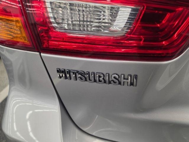 Mitsubishi Outlander Sport ES 2.0 CVT 2019
