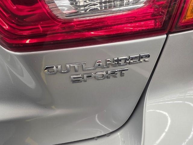 Mitsubishi Outlander Sport ES 2.0 CVT 2019