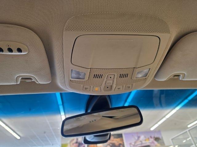 Lincoln MKZ 4dr Sdn FWD 2015