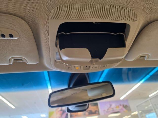 Lincoln MKZ 4dr Sdn FWD 2015