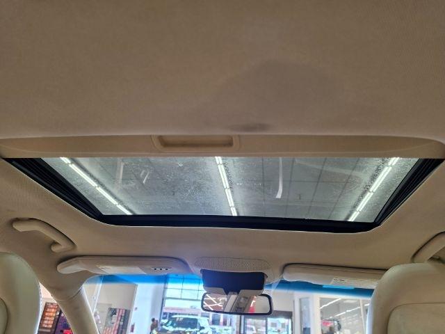 Lincoln MKZ 4dr Sdn FWD 2015