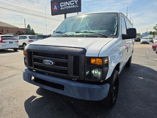 2011 Ford Econoline Wagon E-350 Super Duty XL