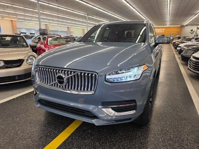 2021 Volvo XC90 T8 Recharge Inscription PHEV AWD's photo