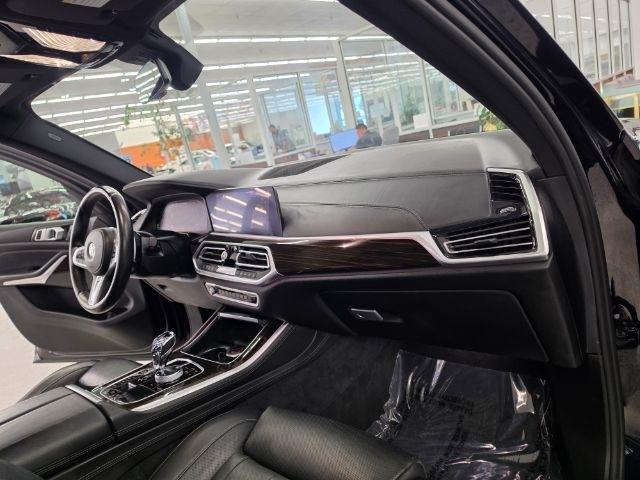 BMW X5 photo 9