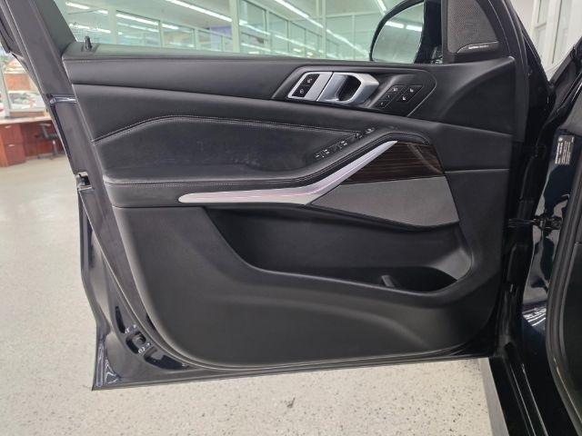 BMW X5 photo 29