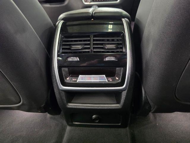 BMW X5 photo 43