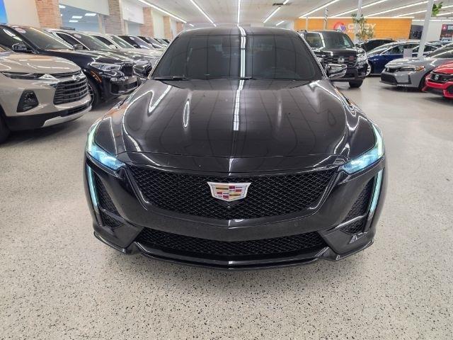 Cadillac CT5 photo 3
