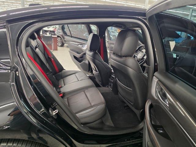 Cadillac CT5 photo 39