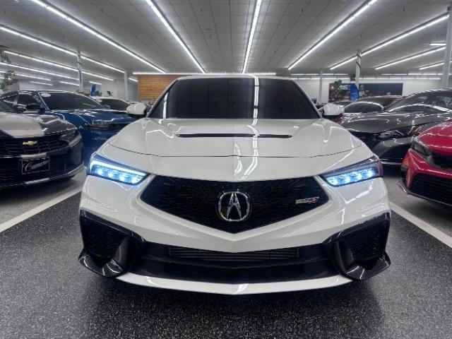 Acura Integra photo 3