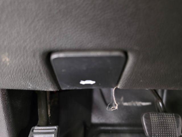 Chevrolet Colorado photo 16