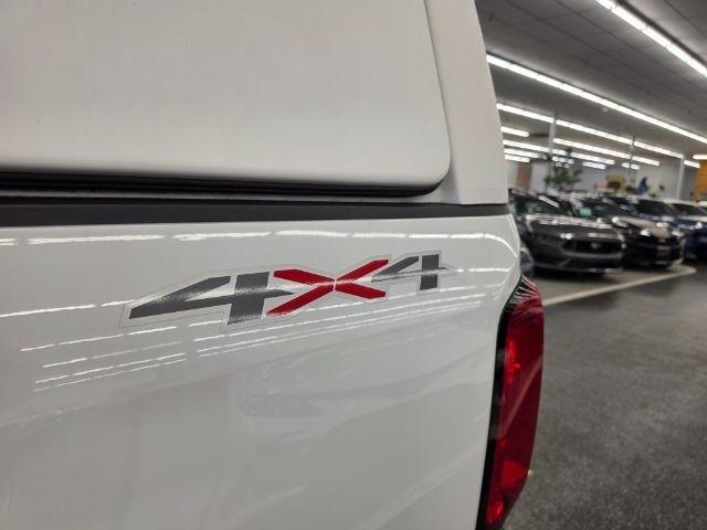 Chevrolet Colorado photo 49