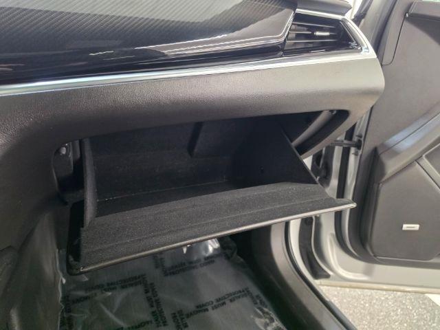 Cadillac XT6 photo 24