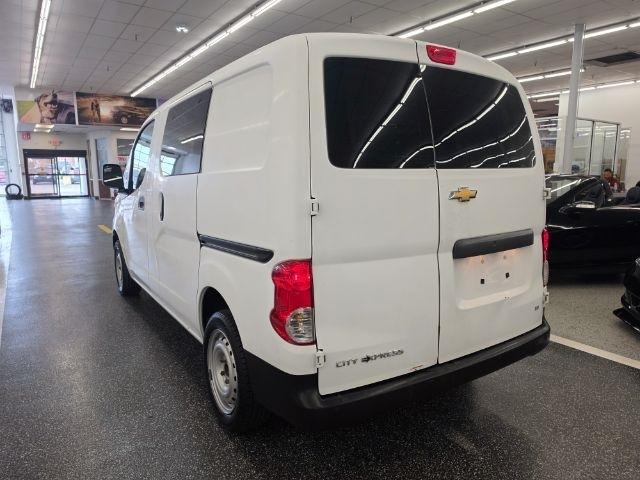 Chevrolet City Express photo 7