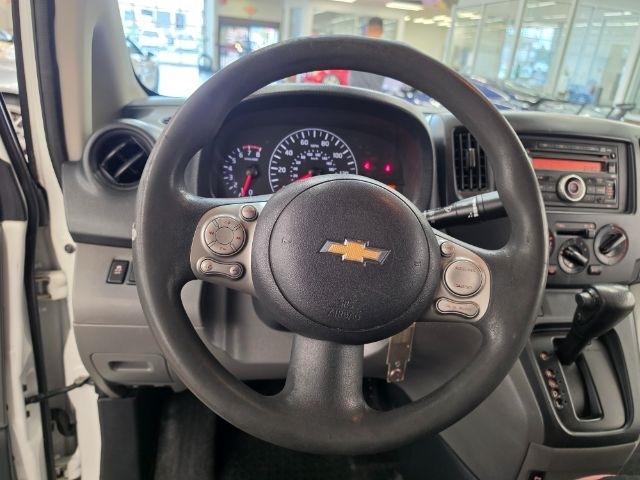 Chevrolet City Express photo 10