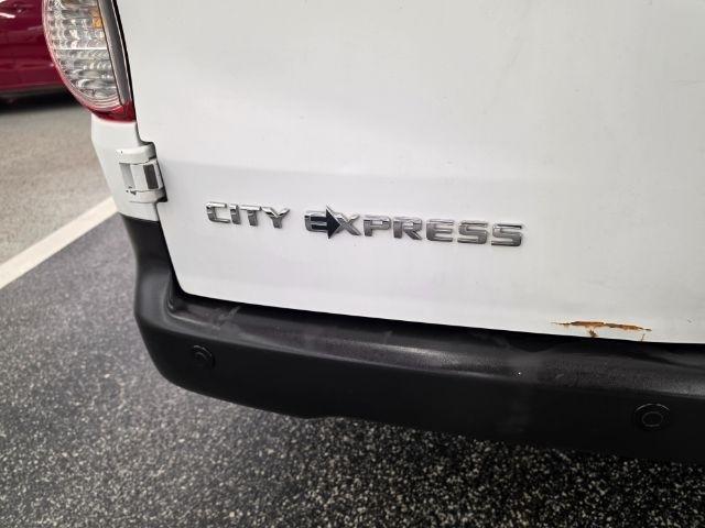 Chevrolet City Express photo 39