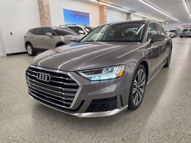 Audi A8 photo 2