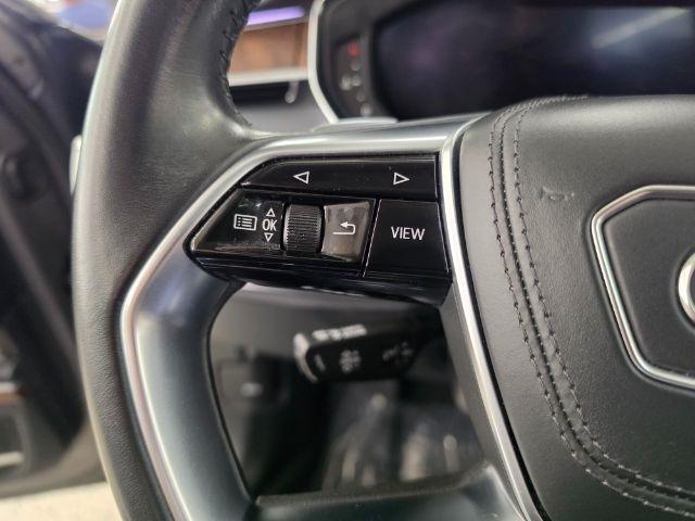 Audi A8 photo 12