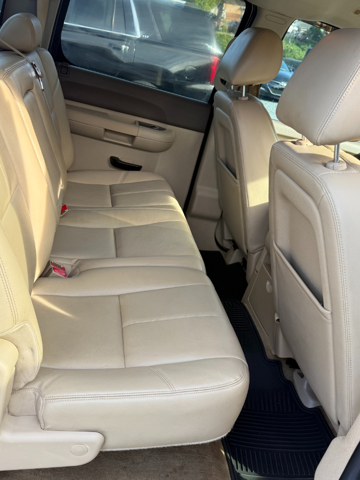 Chevrolet Silverado 1500 1LZ Crew Cab Long Box 4WD 2013 Chevrolet Silverado 1500 1LZ Crew Cab Long Box 4WD 2013