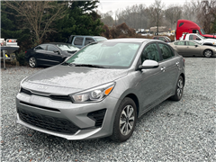 2023 Kia Rio 