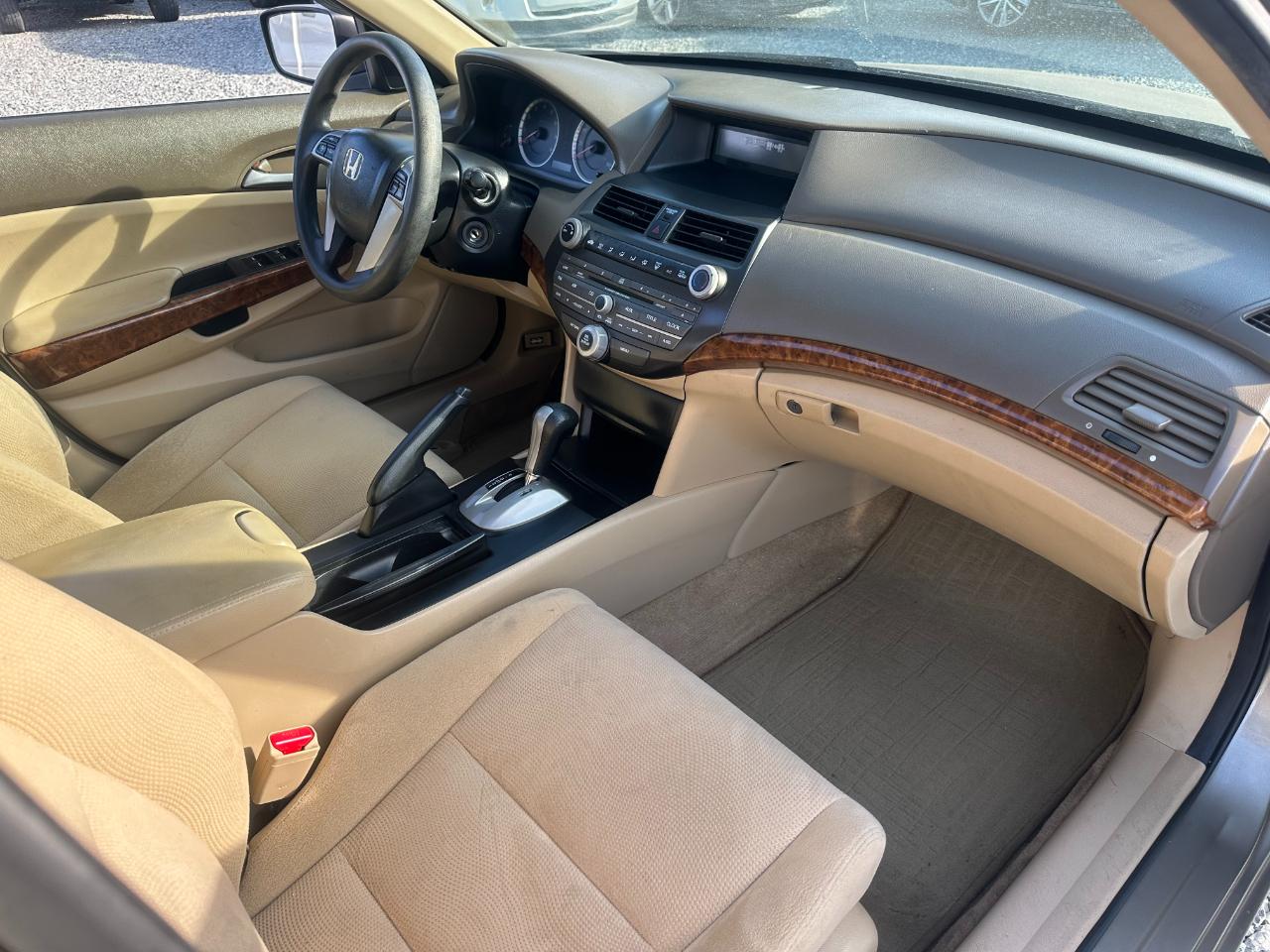 Honda Accord EX Sedan AT 2010