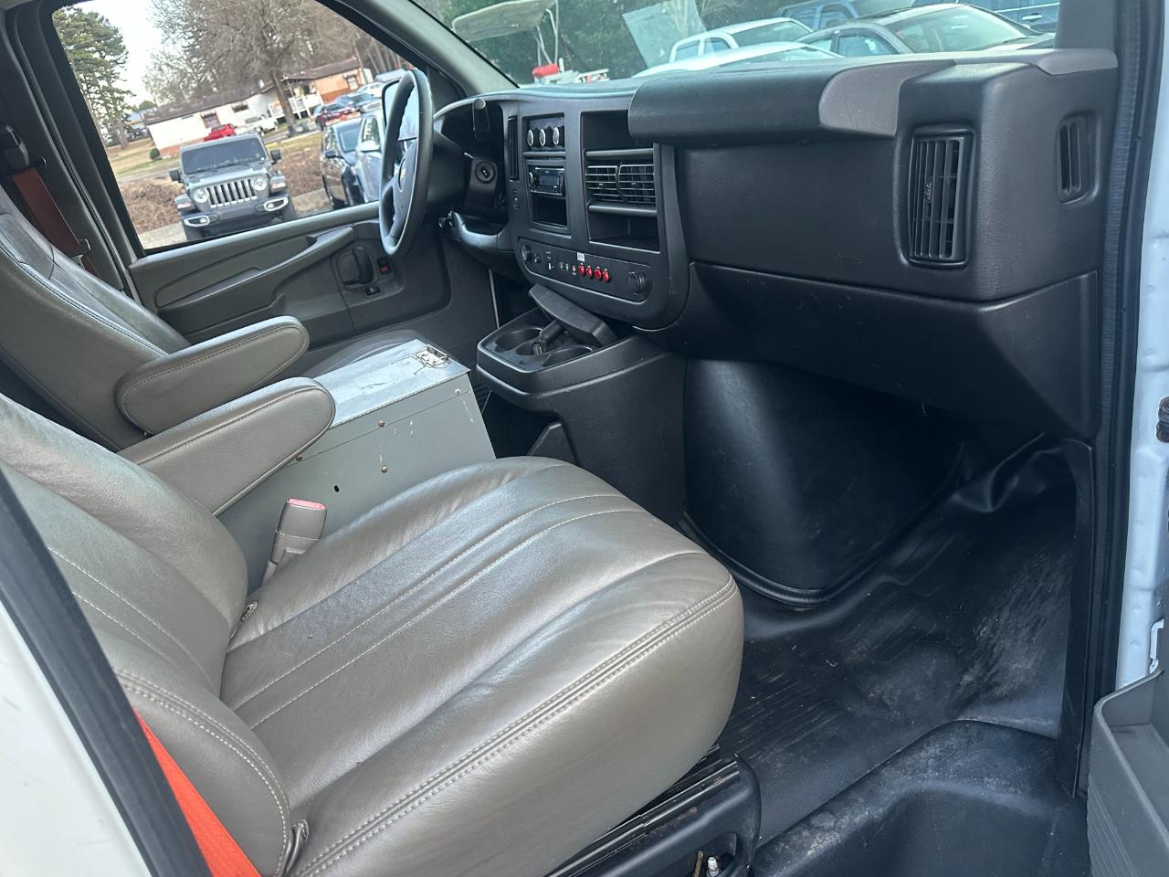 Chevrolet Express 2500 Cargo 2014