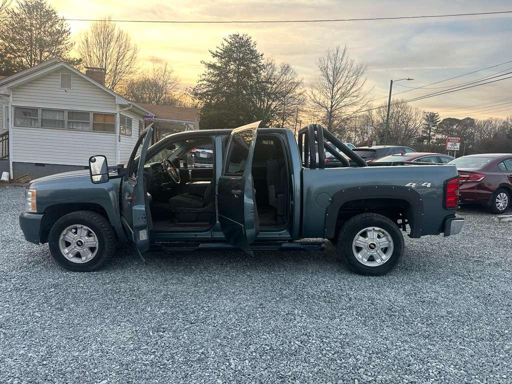 Chevrolet Silverado 1500 LTZ Crew Cab 4WD 2008