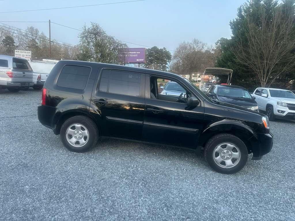 Honda Pilot LX 4WD 5-Spd AT 2015