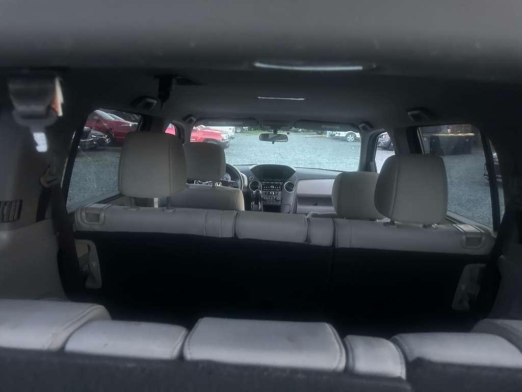 Honda Pilot LX 4WD 5-Spd AT 2015