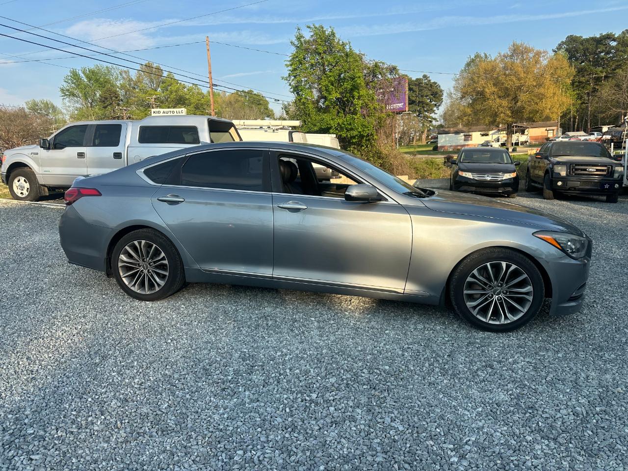 Hyundai Genesis 3.8L 2015
