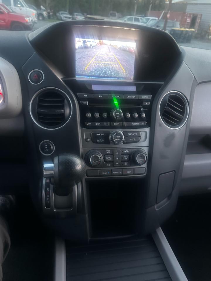 Honda Pilot LX 4WD 5-Spd AT 2015