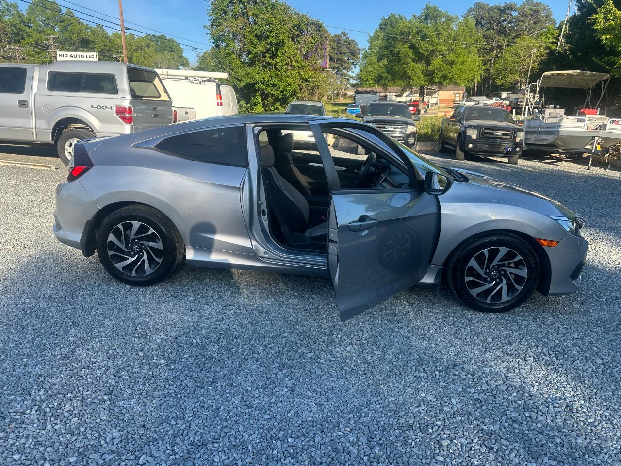 Honda Civic LX-P Coupe CVT 2017