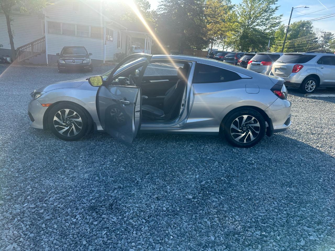 Honda Civic LX-P Coupe CVT 2017
