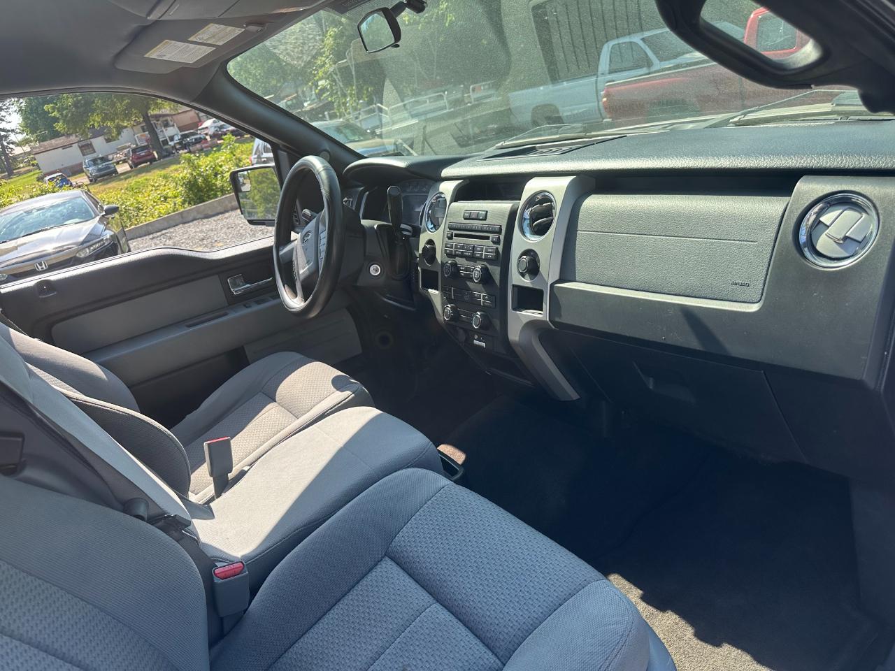 Ford F-150 Platinum SuperCrew 6.5-ft. Bed 4WD 2014