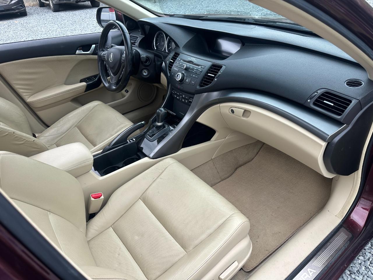 Acura TSX 5-speed AT 2012