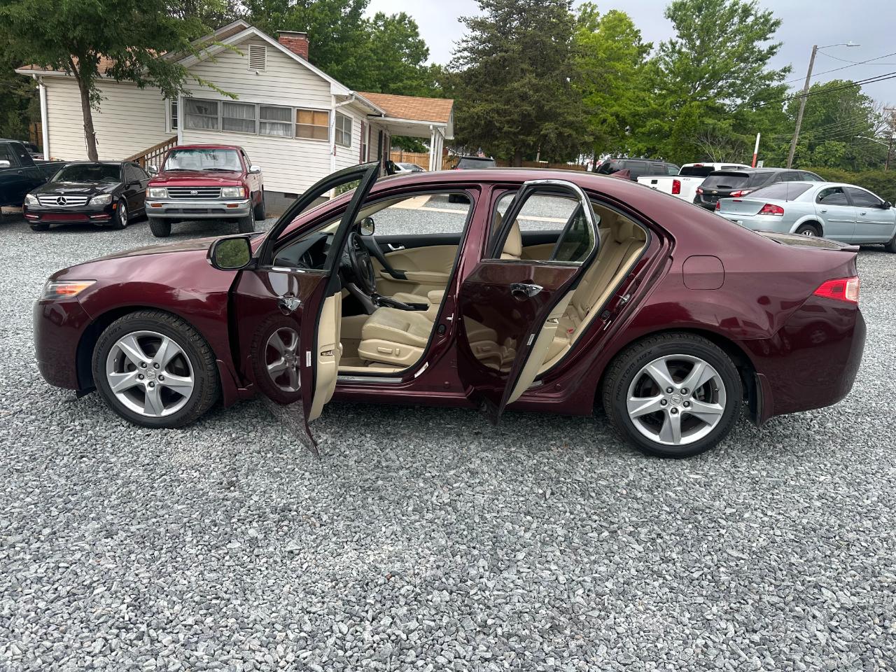 Acura TSX 5-speed AT 2012
